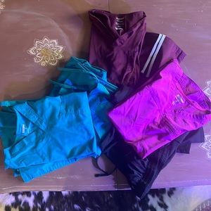 3 sets of s rubs on women’s large ( unisex medium)